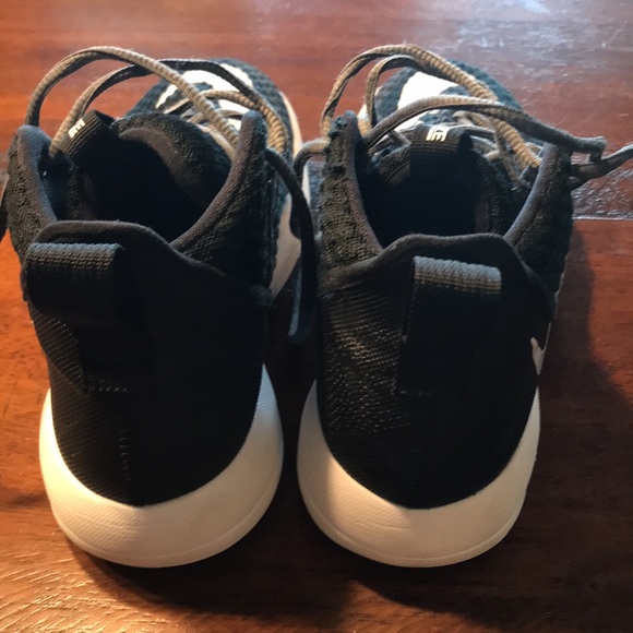 NIKE ZOOM RIZE Men’s Hi Tops - Picture 8 of 13